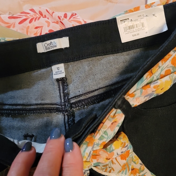 Croft & Barrow Capri Denim pants - Picture 6 of 6